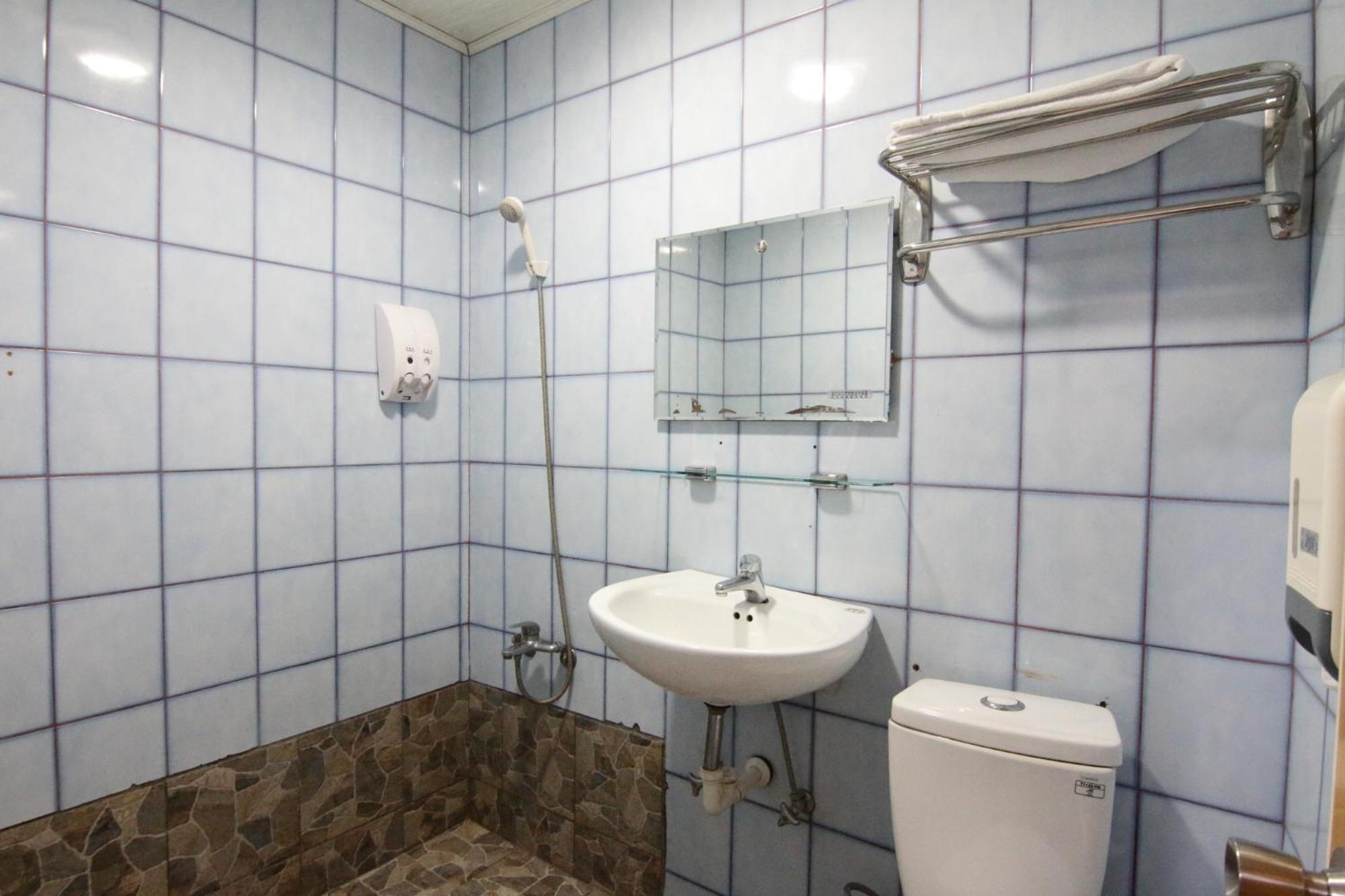Baoshan Hotel Чжунли Екстериор снимка